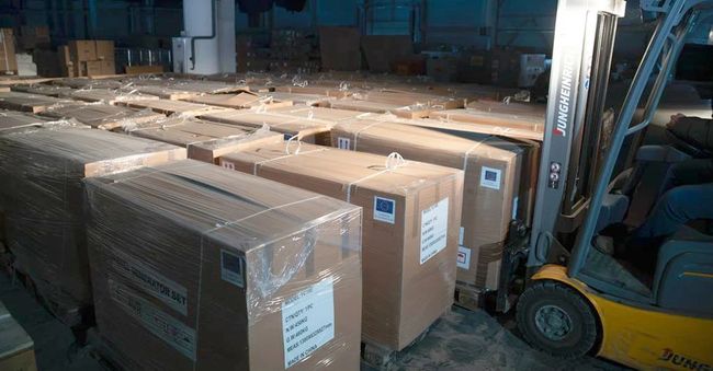 Київ отримав першу партію з 177 генераторів від Європейського Союзу