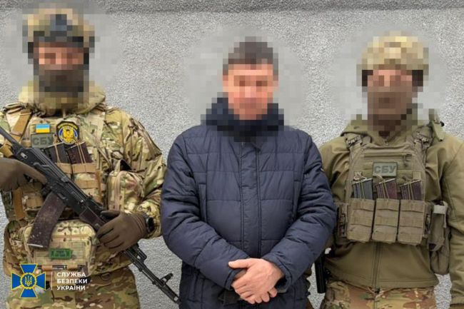 СБУ затримала ще 2-х агентів воєнної розвідки рф, які наводили ворожі «КАБи» на оборонців Донеччини