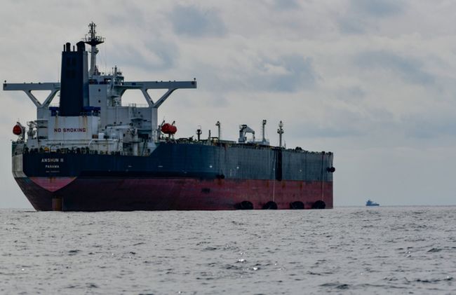 Санкції не діють: росія різко збільшила експорт нафти Балтійським морем – експерт