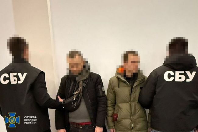 СБУ та ОГП викрили на «ухилянтській схемі» високопосадовця Головного госпіталю ЗСУ