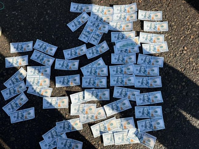 Прикордонники викрили двох одеситів, причетних до організації незаконного переправлення чоловіків мобілізаційного віку через кордон