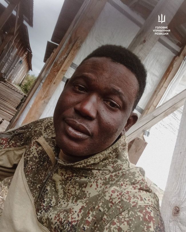 Нігерійці у “м’ясному” штурмі — кількість ідентифікованих загиблих російських найманців з Африки зростає