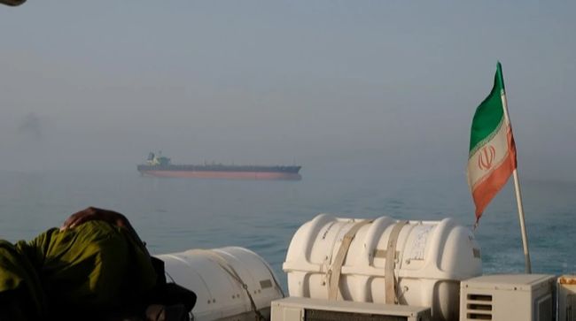 Іран пригрозив перекрити головну енергетичну артерію планети