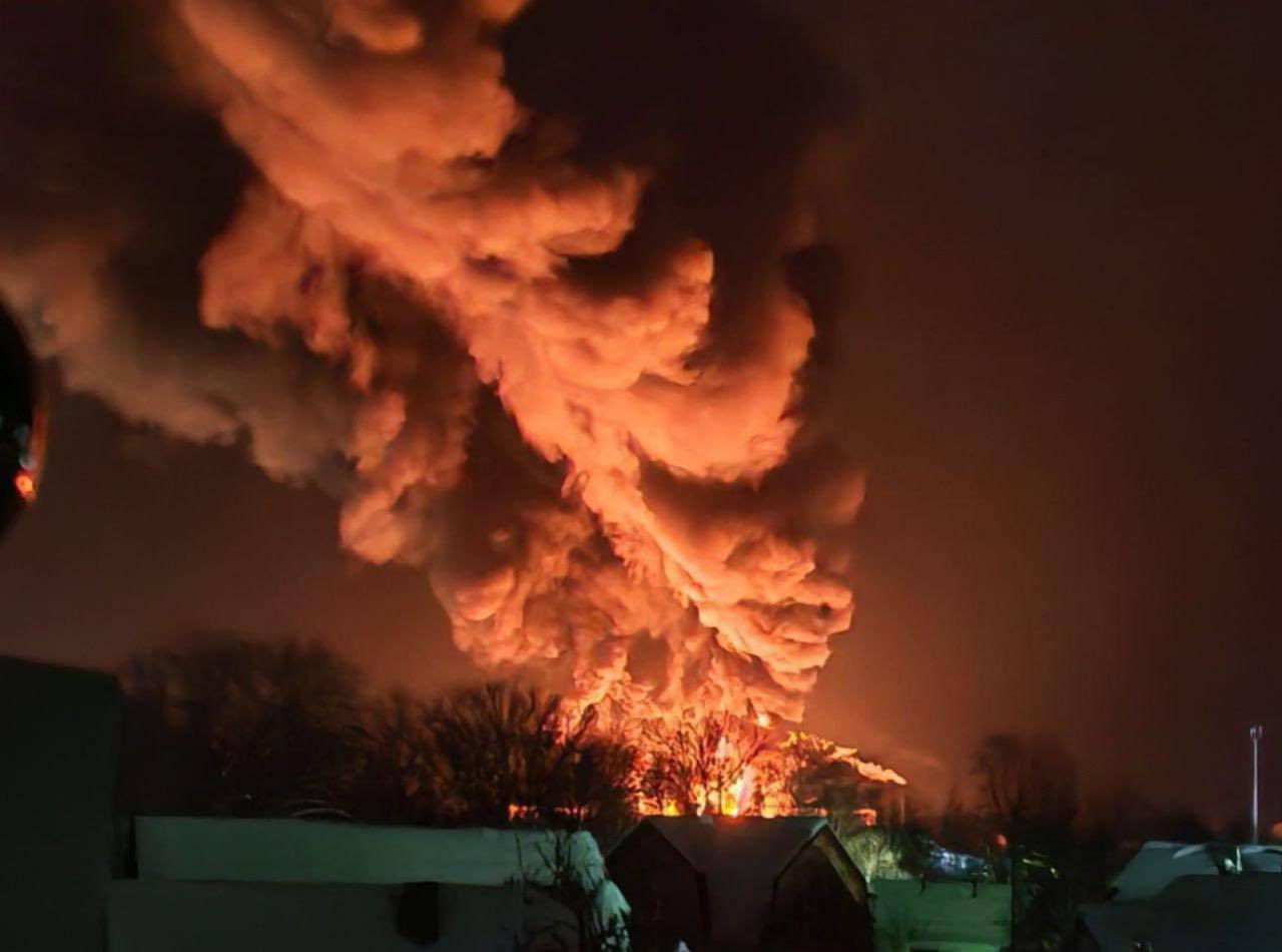 Атака добрих дронів по запарєбріку