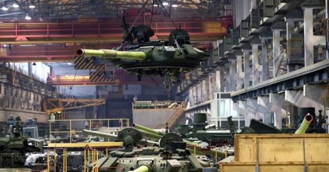 Українські хакери розкрили глибоку кризу російського ОПК