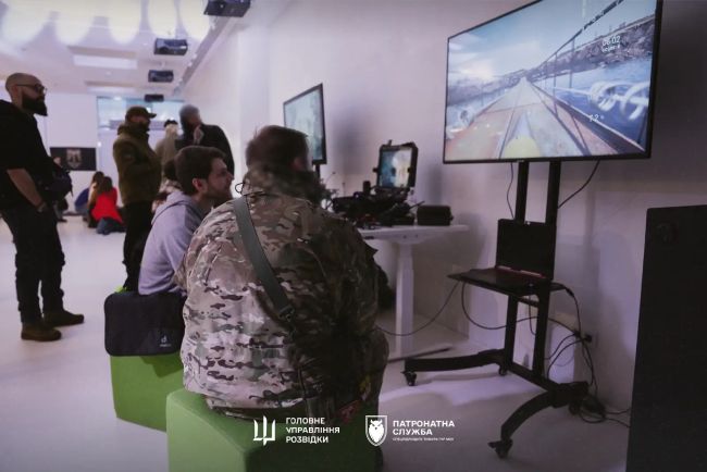 Розвідка — це любов: у Києві 94 донори здали кров для поранених воїнів Розвідка — це любов: у Києві 94 донори здали кров для поранених воїнів