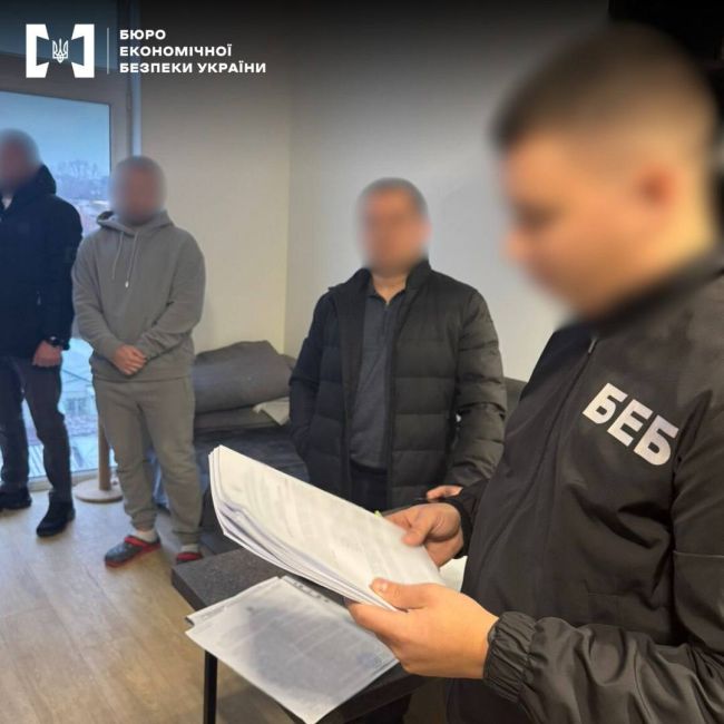 Детективи  ТУ БЕБ в Одеській області повідомили про підозру організованій групі осіб