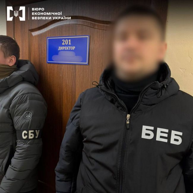 Детективи  ТУ БЕБ в Одеській області повідомили про підозру організованій групі осіб