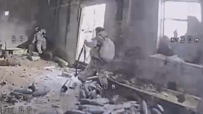 Бойова робота прикордонників (ВІДЕО) Бойова робота прикордонників (ВІДЕО)