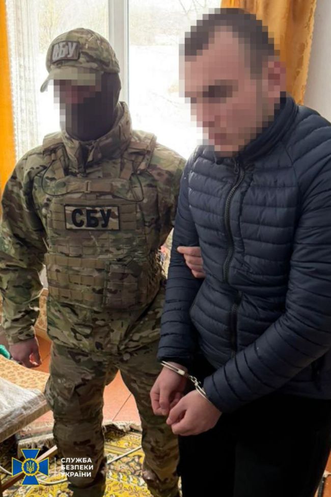 СБУ та Нацполіція затримали підпалювачів, які виконували замовлення рф у трьох регіонах України СБУ та Нацполіція затримали підпалювачів, які виконували замовлення рф у трьох регіонах України