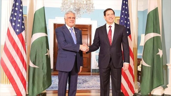 Пакистан нанес ряд ударов по Афганистану, в том числе — по Кабулу и Кандагару Пакистан нанес ряд ударов по Афганистану, в том числе — по Кабулу и Кандагару