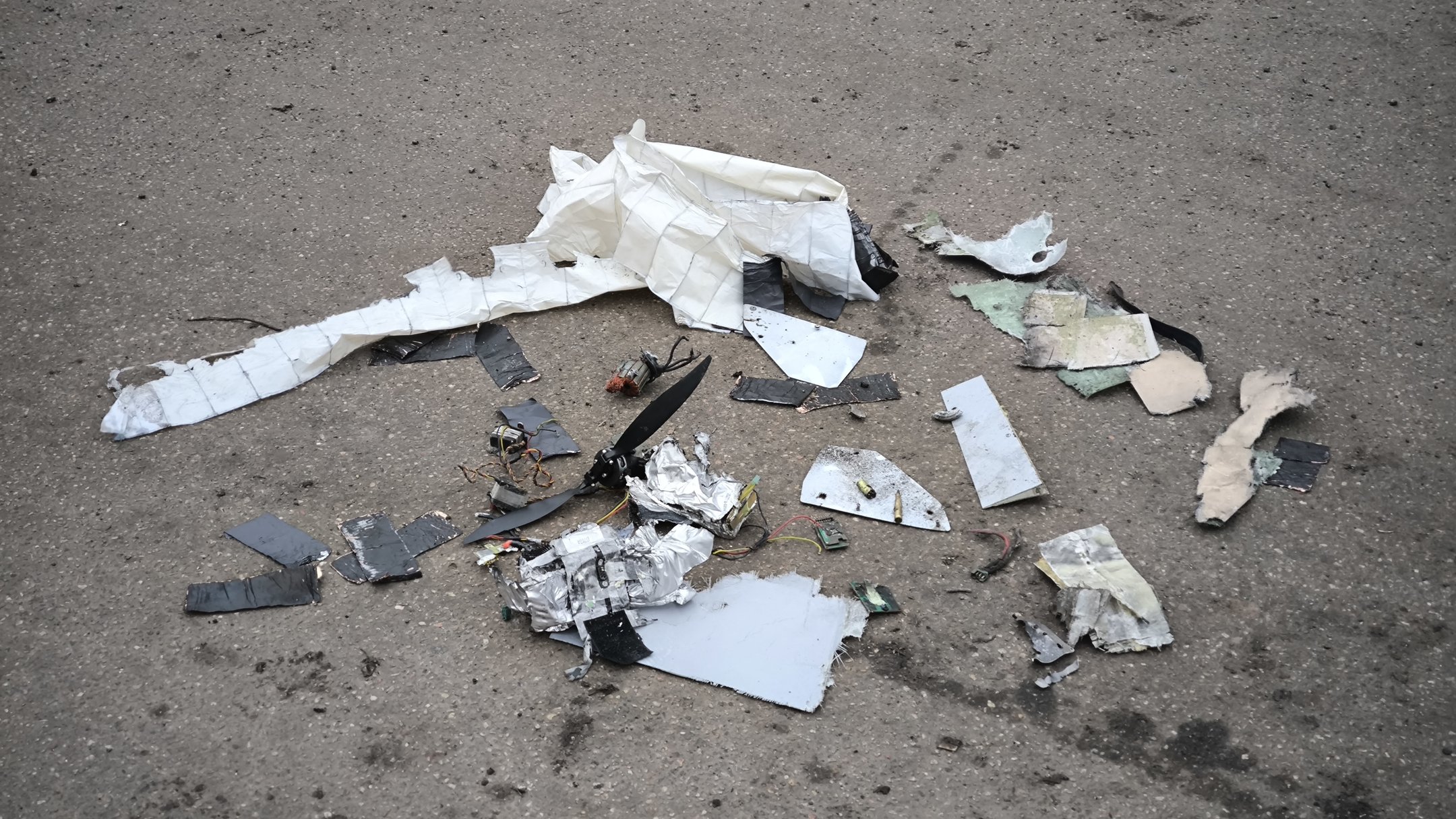 Вранці 1 березня Росія вдарила по Харкову дронами: які райони опинилися під ударом