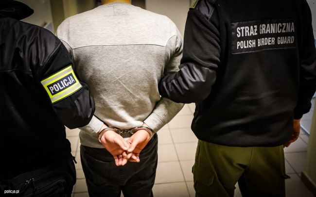 У Польщі затримали 91 українця, які перебували в країні нелегально, повідомила тамтешня поліція