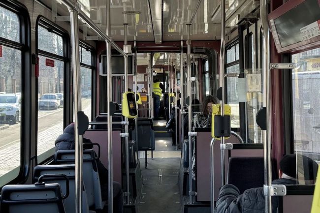 Окупанти визнали повну відмову від трамваїв у Луганську