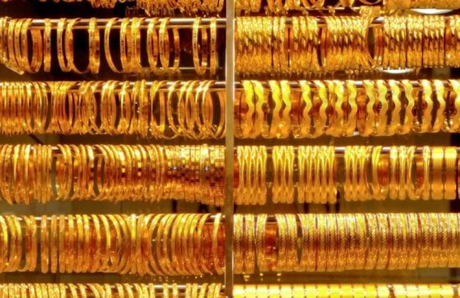 У Дубаї продають золото з великими знижками через закрите небо та проблеми з вивезенням У Дубаї продають золото з великими знижками через закрите небо та проблеми з вивезенням