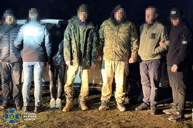 СБУ та Нацполіція затримали ще 13-х організаторів «ухилянтських схем»