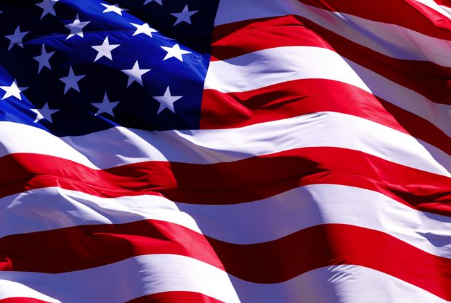 Самая массовая акция протеста в истории США, организованная движением «Нет королям»