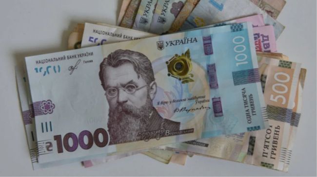 Уряд досі планує підвищити зарплати військовим: проєкт покажуть за пару тижнів