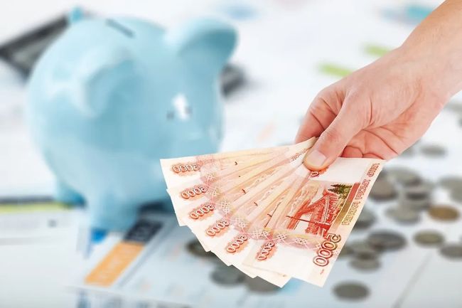 Статистика по-кремлівськи: мінус перетворюється на плюс, а росіяни позичають під 250% річних