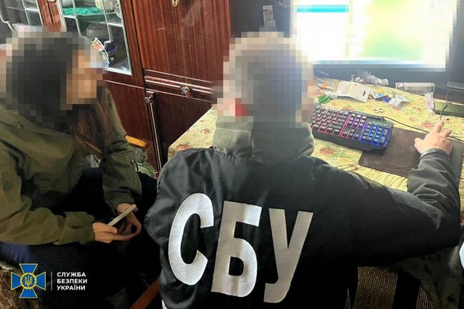 СБУ викрила ще трьох блогерів, які «зливали» позиції Сил оборони у соцмережах