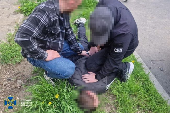 СБУ та Нацполіція викрили ще 7 «ухилянтських схем» і затримали організаторів оборудок СБУ та Нацполіція викрили ще 7 «ухилянтських схем» і затримали організаторів оборудок