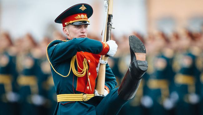 Для кремля піар на «побєдобєсії» дорожчий за самих ветеранів - СЗРУ
