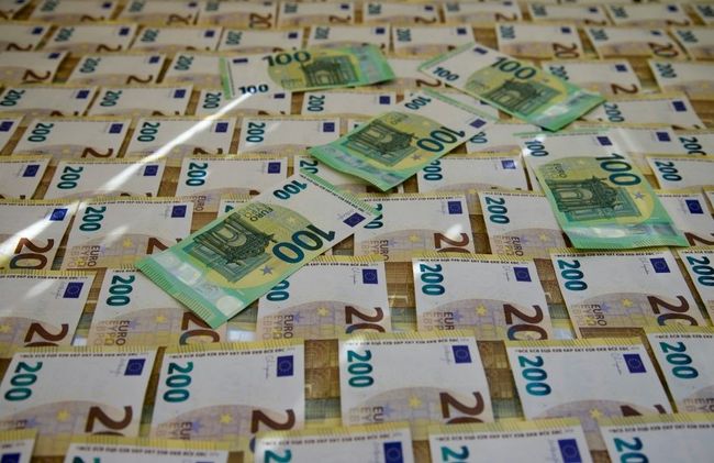 Гроші ексуряду Орбана підуть в Україну: компенсації передадуть дитячому будинку