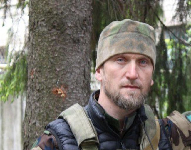 Пытал на глазах у детей и 43 дня удерживал в подвале жителя Запорожской области: сообщено о подозрении чеченскому оккупанту