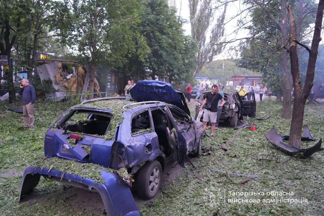 росіяни протягом вчорашнього дня атакували Україну. Ось що відомо про наслідки: