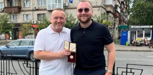 У справі Гринкевичів оголосили нову підозру - у впливі на оборонні контракти Міноборони на 1,84 млрд грн