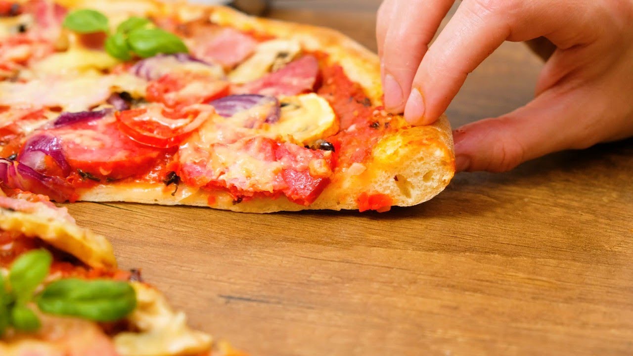 Рецепт пиццы без дрожжей: Евгений Клопотенко поделился тонкостями приготовления простого вкусного теста