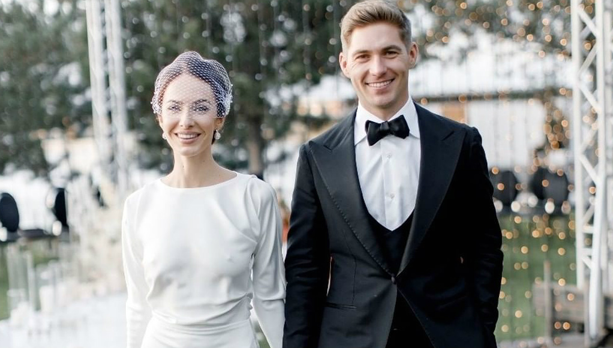 Владимир Остапчук не планирует венчаться со своей новой женой Кристиной Горняк: на случай, если все несерьезно