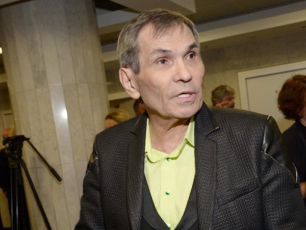 73-летний Бари Алибасов попал в больницу из-за передозировки виагрой