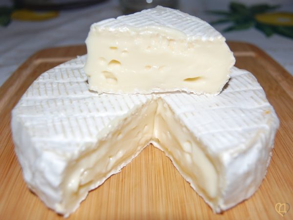 Хватит покупать! Как сделать огромную головку сыра за копейки в домашних условиях?