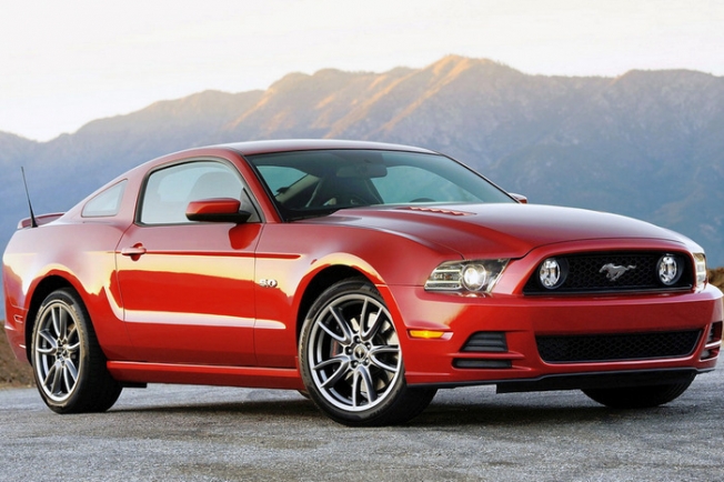 Ford Mustang V: преимущества и особенности легендарного американского авто
