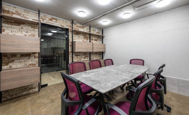 Ергономічні меблі — навіщо потрібні в офісі