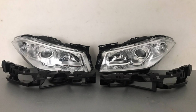 Як вибрати та замінити фари на Рено Меган