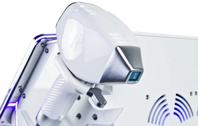 Диодный лазер для эпиляции волос: преимущества и особенности использования