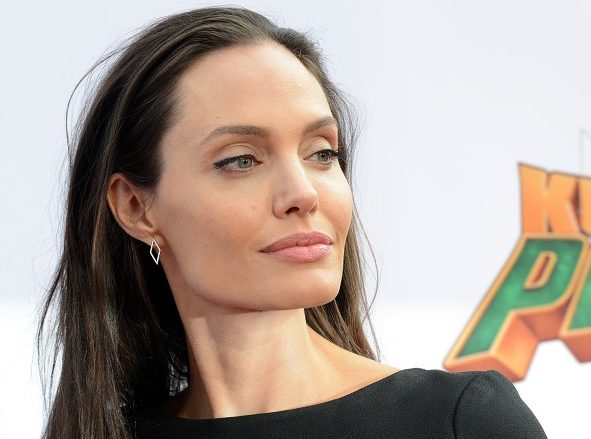 Анджеліна Джолі в критичному стані