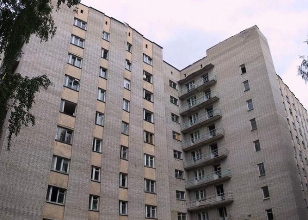 В Харькове студент-медик выпал с 9-го этажа