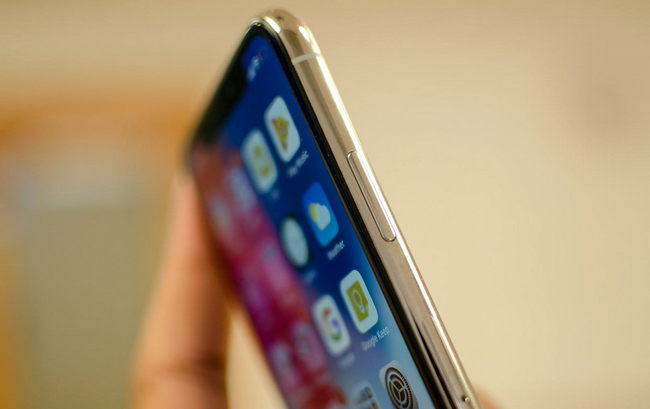 В iPhone X обнаружилась очередная проблема с экраном (видео)