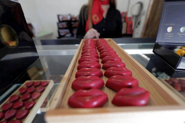 Пете на заметку: в Португалии приготовили самую дорогую в мире шоколадную конфету (фото, видео)