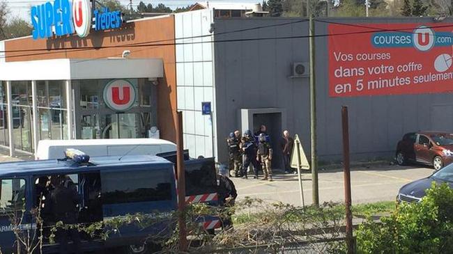 Теракт в супермаркете Франции: есть погибшие и раненые 