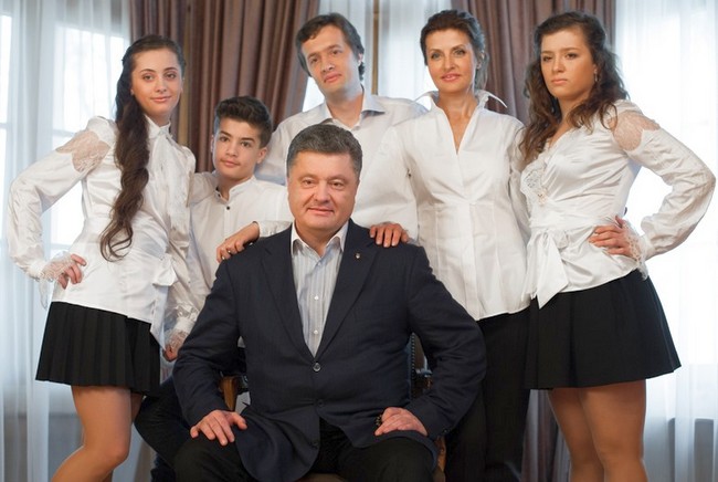 Послемайдановский президент и его команда любит Украину, но детей отправляет учиться в Лондон