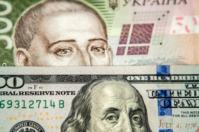 Курс доллара неудержимо растет. Причины обвала гривны: официальная версия НБУ и прогнозы экспертов 