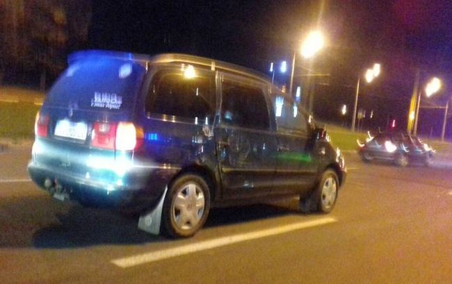 ДТП на Гагарина: пьяный водитель Volkswagen врезался в маршрутку и пытался сбежать