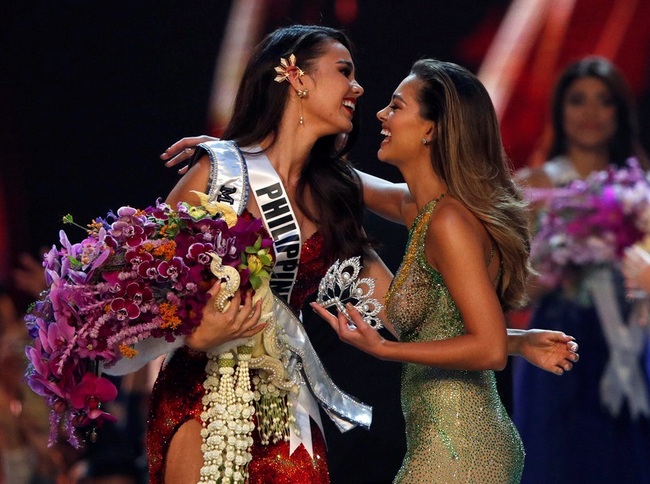 Мисс Вселенная - 2018: победительницей стала филиппинка Катриона Грэй (фото, видео)