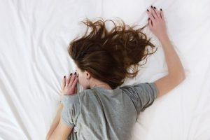 Ученые назвали самый полезный период сна