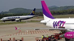Популярний лоукост Wizz Air підняв ціни на багаж
