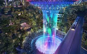 Сады и огромный водопад. Названа дата открытия самого красивого аэропорта мира